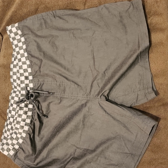 COPY - New Original Use men swim trunks - Picture 1 of 3
